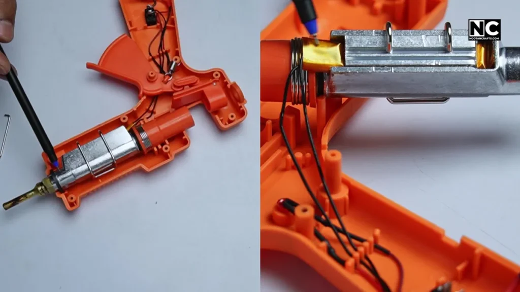 how a glue gun works