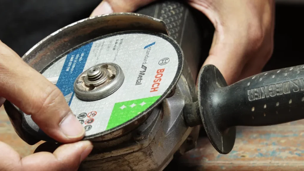 chekc the disk for wobbling